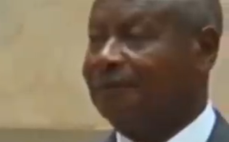 Мусевени (Фото: Скриншот) Мусевени (Фото: Скриншот)