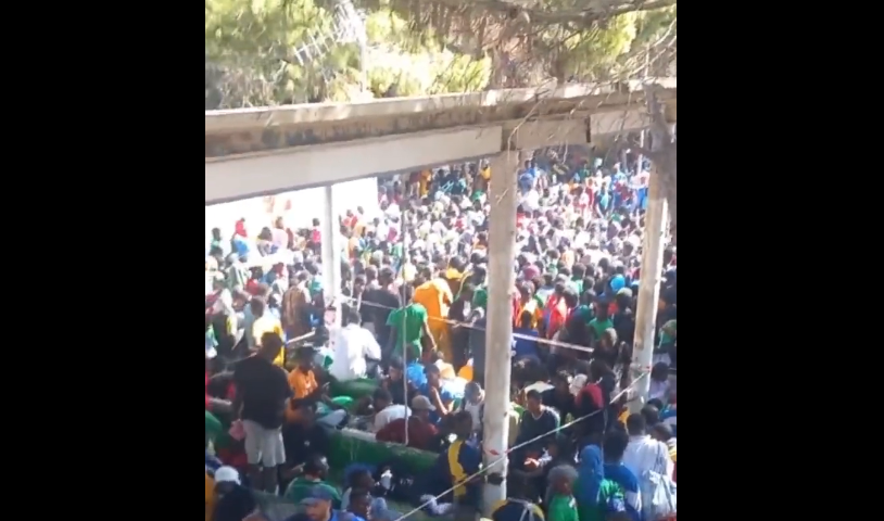 По падобран свима и полећемо! (Фото: Скриншот) По падобран свима и полећемо! (Фото: Скриншот)