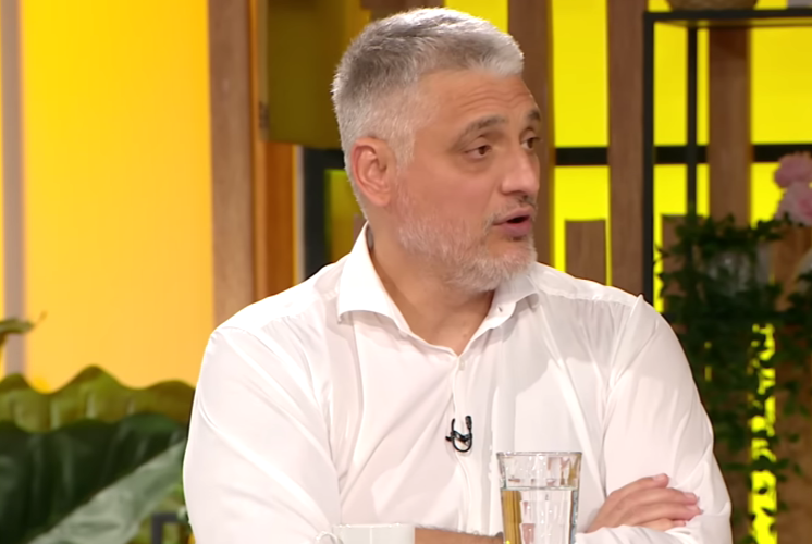 Чеда - америчка школа! Чеда - америчка школа!