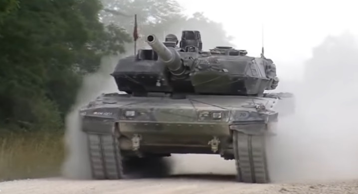 Tenk "Leopard" - ukrajinska armija (Foto: Skrinšot)