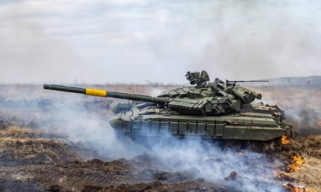 Ukrajinski tenk na ratištu / UKR MO
